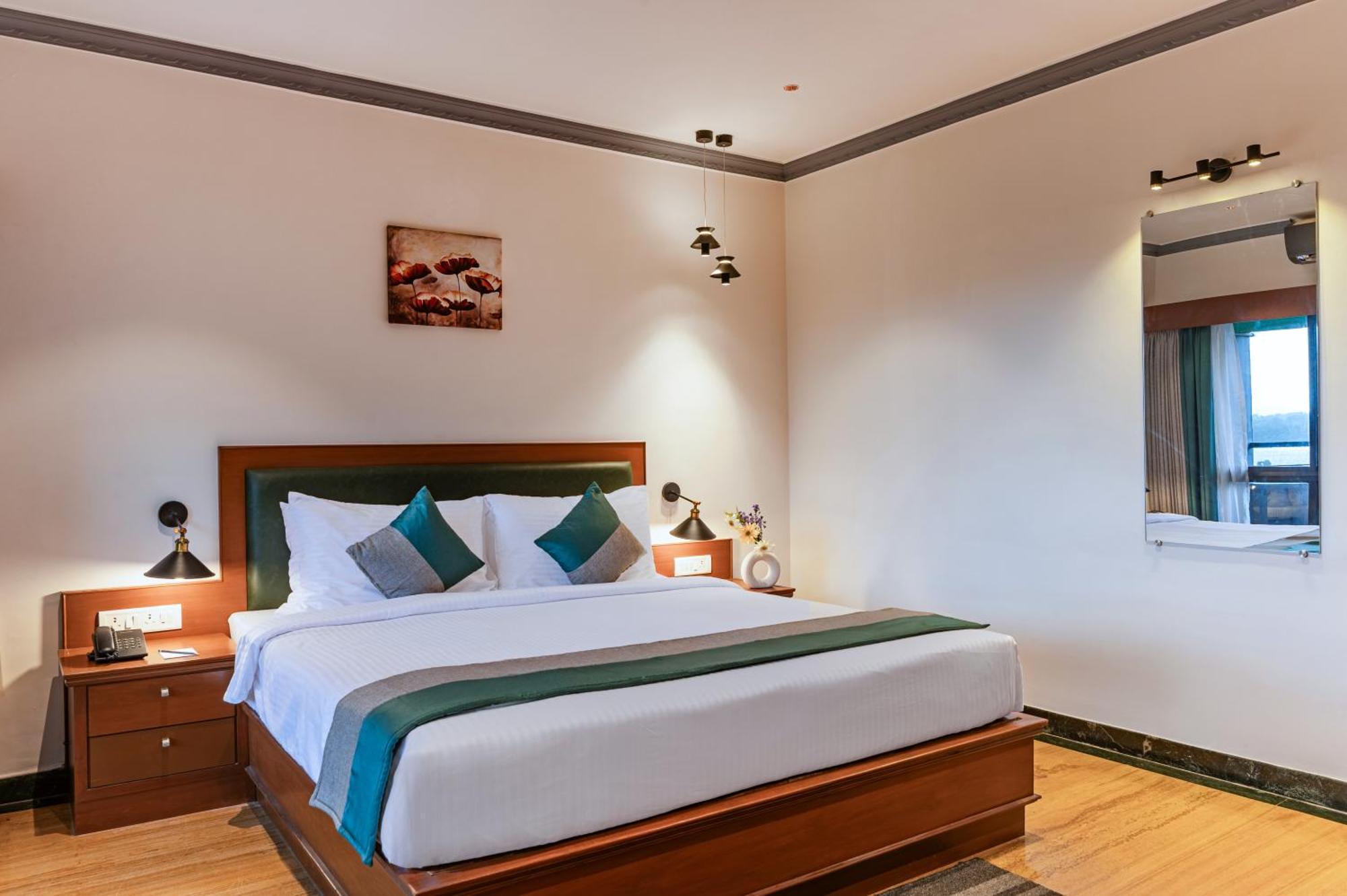 Sterling Karwar Hotel Eksteriør billede